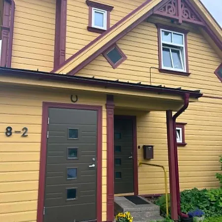 Tulbi Suvituskodu Apartment